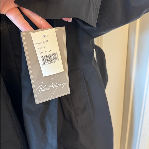 Women's Black Ruffled Trench Coat Waterproof - Picture 8 of 8